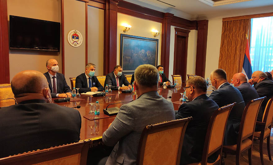 dodik gincburg.jpg